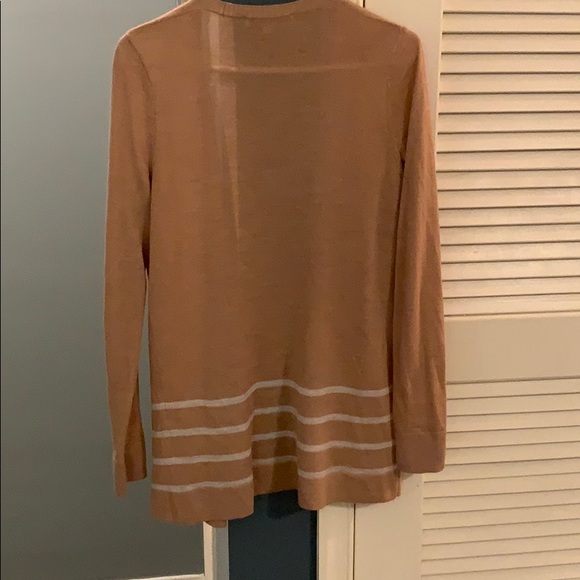 Anne Taylor Loft Cardigan - Picture 4 of 4